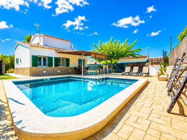 3 Zimmer Villa zu verkaufen in Alayor / Alaior mit Pool Garage - 780.000 € (Ref: 9973963)