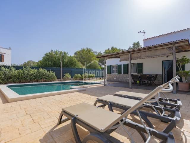 3 Zimmer Villa zu verkaufen in Alayor / Alaior mit Pool Garage - 780.000 € (Ref: 9973963)