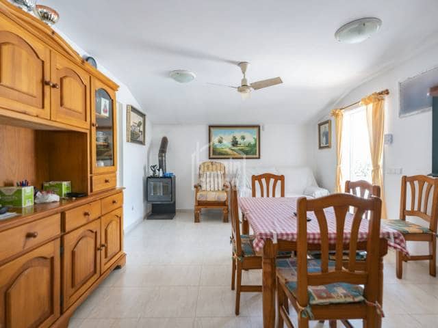 3 soverom Penthouse til salgs i Mahón / Maó - € 350 000 (Ref: 9974362)