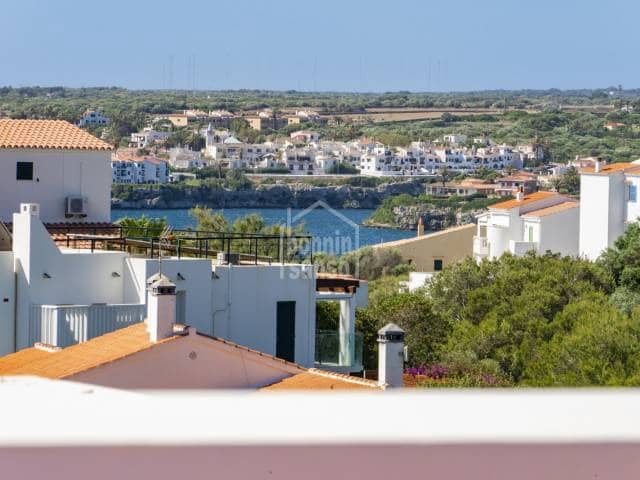 Chalet de 5 habitaciones en Mahón / Maó en venta con piscina - 1.248.800 € (Ref: 9981621)