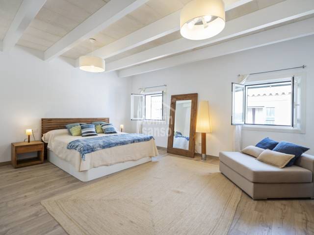 3 bedroom Penthouse for sale in Mahon / Mao with garage - € 890,000 (Ref: 9985289)