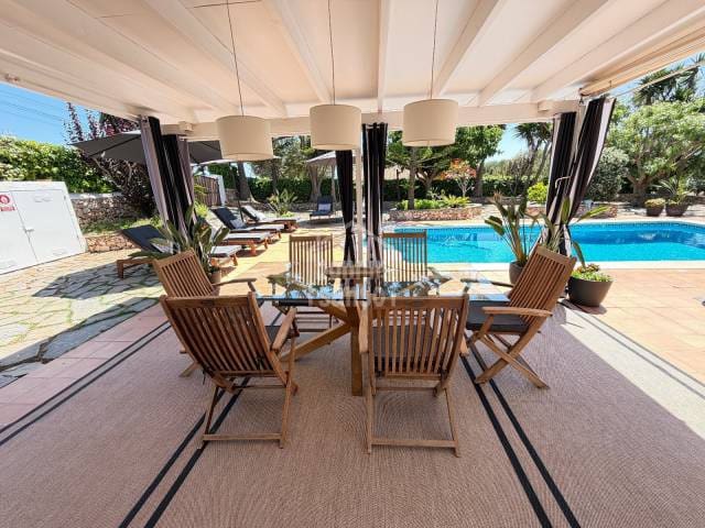 3 soveværelse Villa til salg i San Luis / Sant Lluís med swimmingpool - € 875.000 (Ref: 9989818)