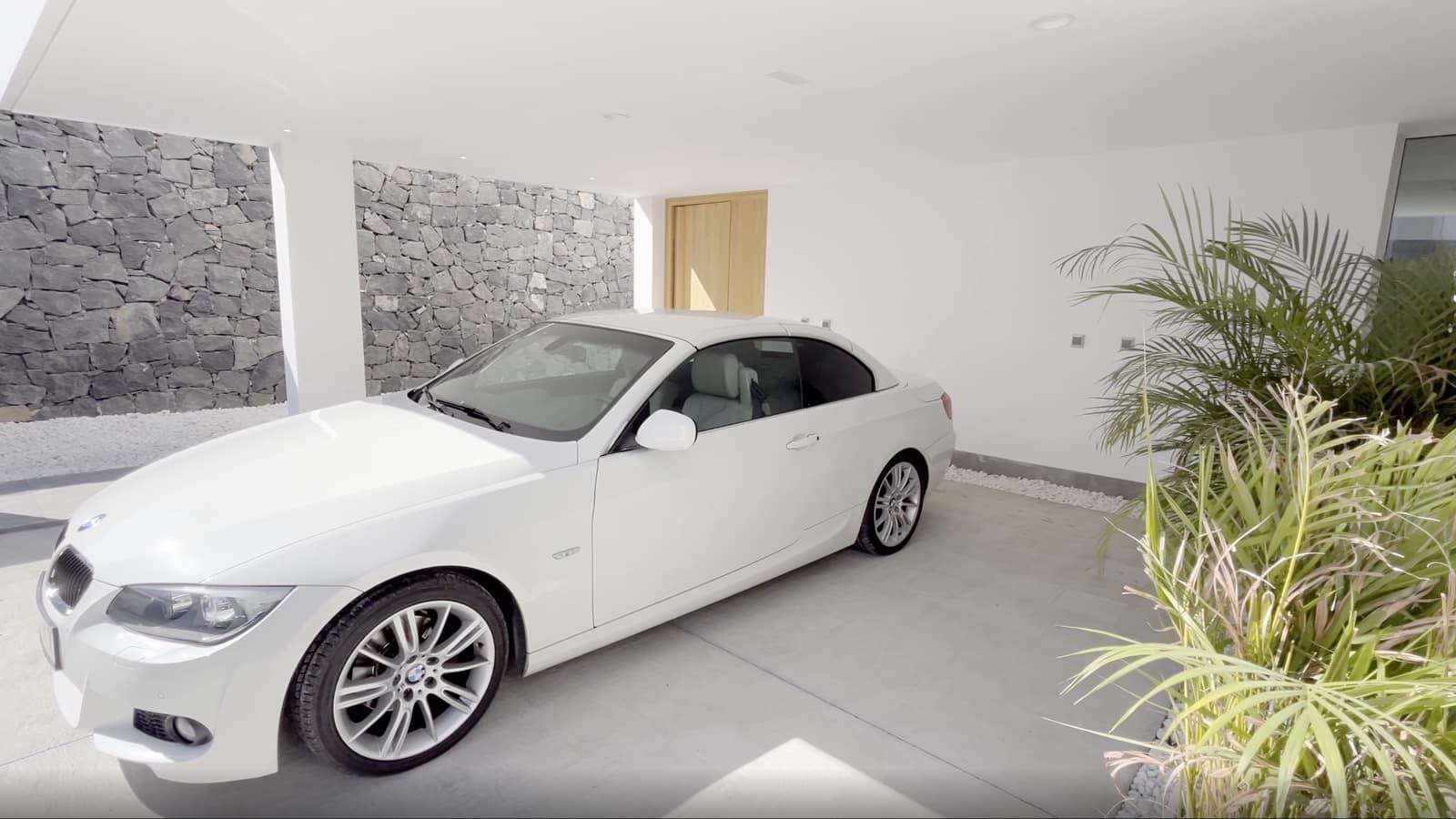 Chalet de 3 habitaciones en Adeje en venta con piscina garaje - 1.720.000 € (Ref: 10034382)