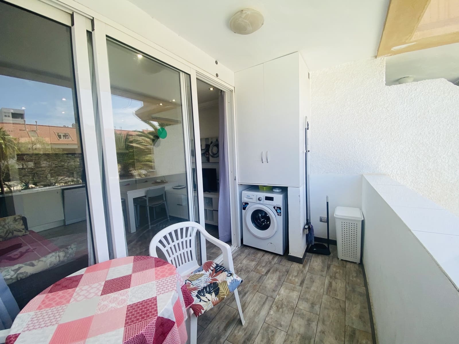 1 sypialnia Apartament na sprzedaż w Playa de las Americas z basenem - 275 000 € (Ref: 10073131)