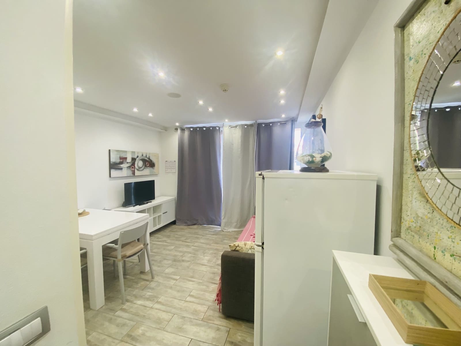 1 sypialnia Apartament na sprzedaż w Playa de las Americas z basenem - 275 000 € (Ref: 10073131)