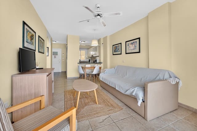 1 sovrum Lägenhet till salu i Los Cristianos, Arona med pool - 299 000 € (Ref: 10085215)