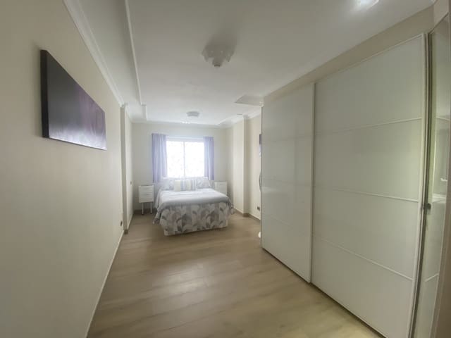 1 sypialnia Apartament na sprzedaż w Callao Salvaje - Playa Paraíso, Adeje z basenem garażem - 260 000 € (Ref: 8948095)