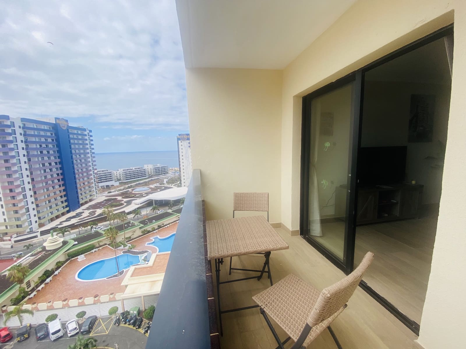 1 soveværelse Lejlighed til salg i Adeje med swimmingpool garage - € 260.000 (Ref: 8948095)