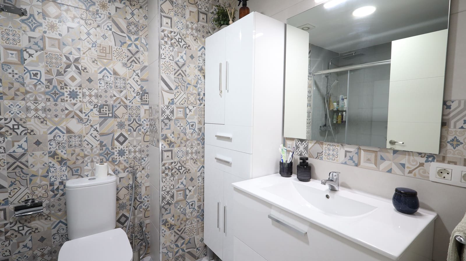 2 soveværelse Lejlighed til salg i Playa San Juan - € 280.000 (Ref: 9146418)