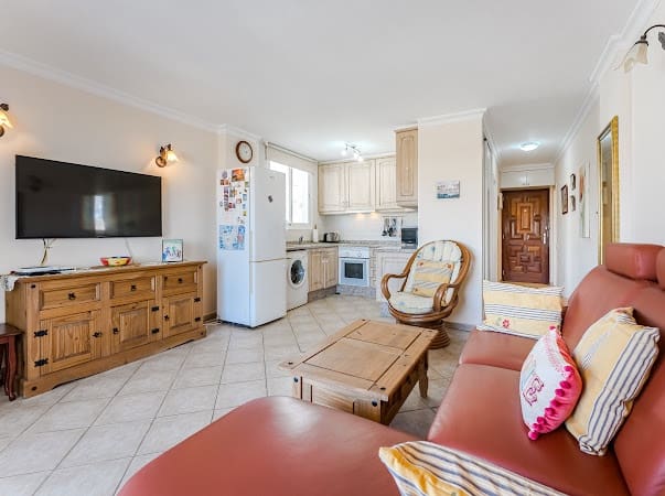 1 soveværelse Lejlighed til salg i Los Cristianos, Arona med swimmingpool - € 348.000 (Ref: 9426573)