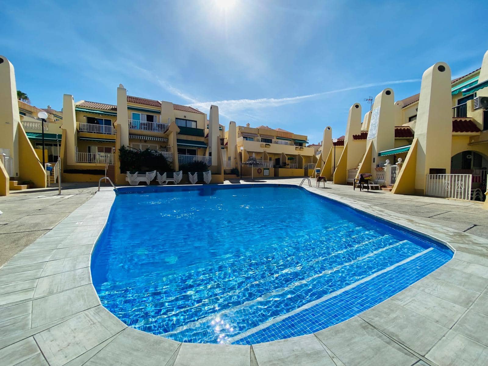 1 chambre Appartement à vendre à Costa Adeje avec piscine - 320 000 € (Ref: 9581226)