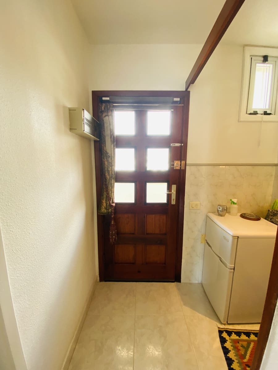 1 bedroom Apartment for sale in Playa de las Americas with pool garage - € 320,000 (Ref: 9712416)