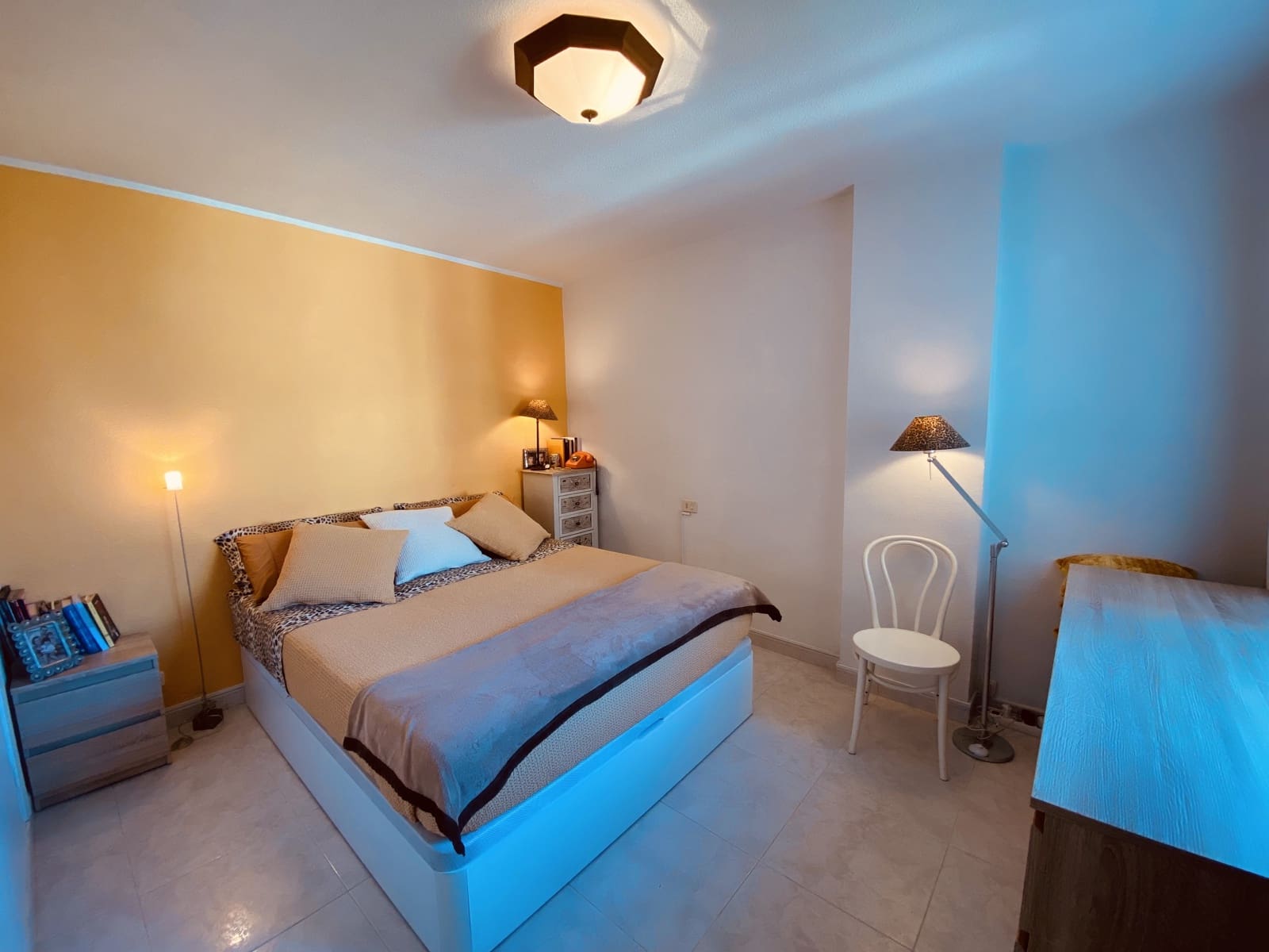 1 bedroom Apartment for sale in Playa de las Americas with pool garage - € 320,000 (Ref: 9712416)