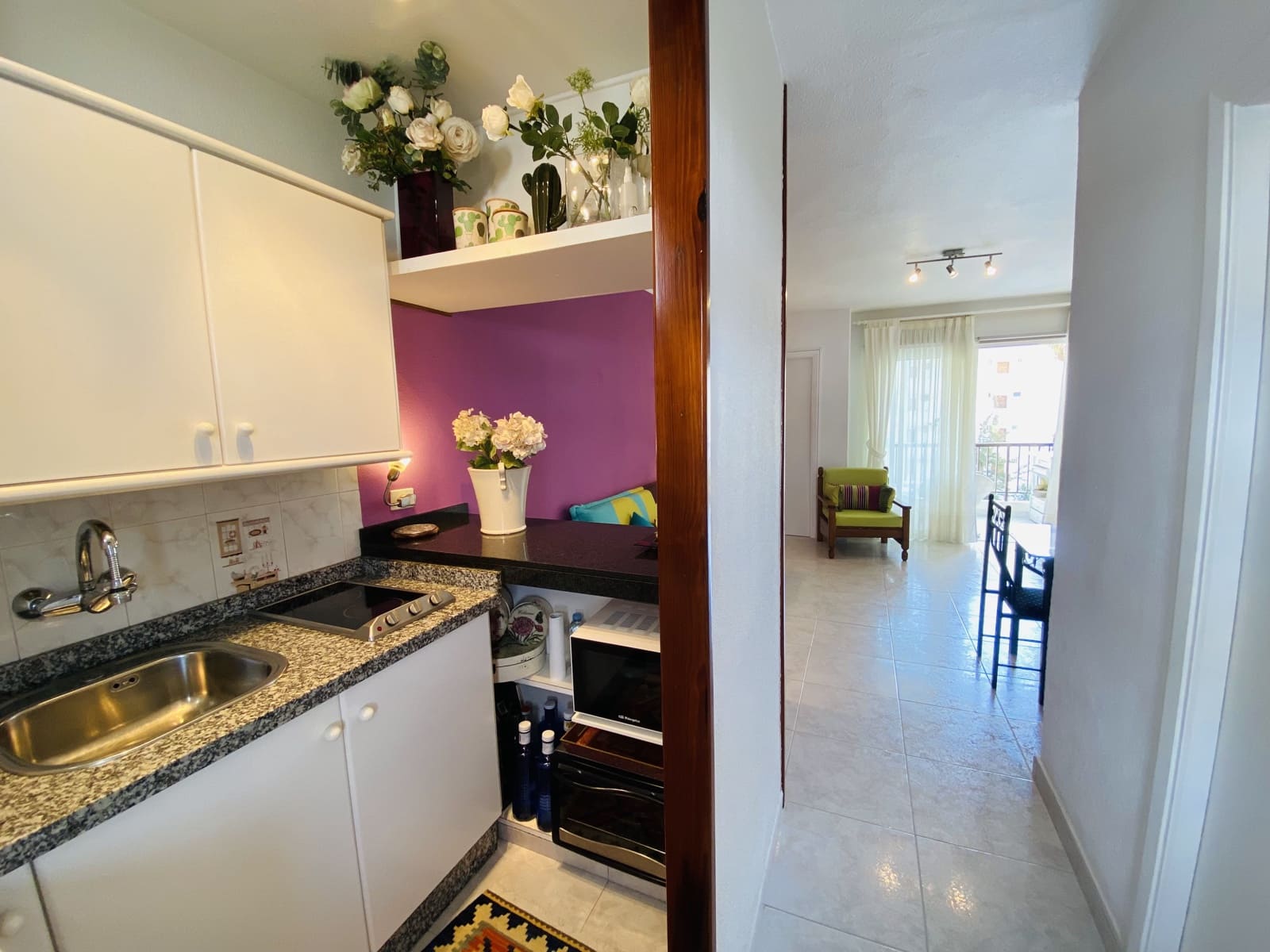 1 bedroom Apartment for sale in Playa de las Americas with pool garage - € 320,000 (Ref: 9712416)