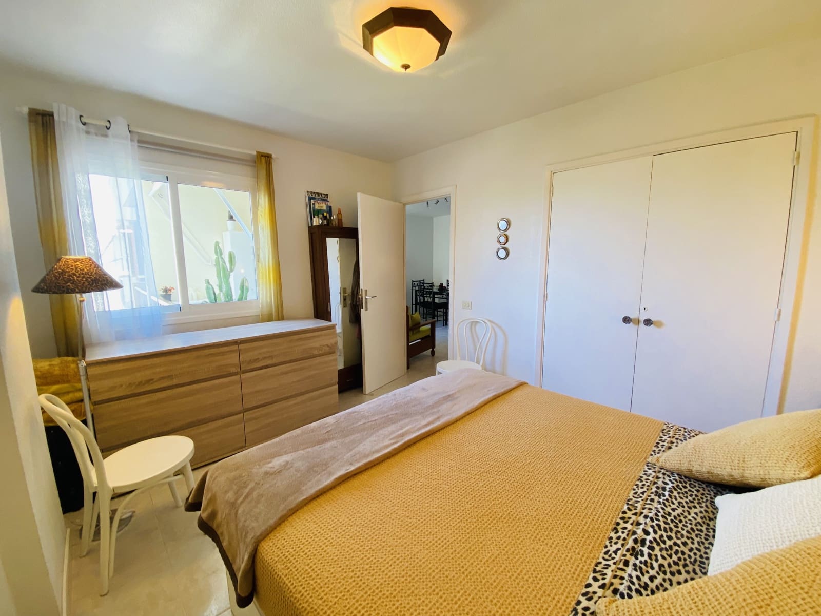 1 bedroom Apartment for sale in Playa de las Americas with pool garage - € 320,000 (Ref: 9712416)