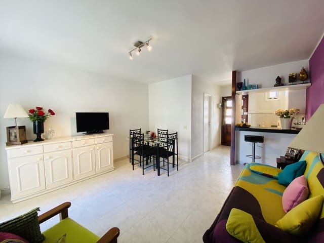 1 sypialnia Apartament na sprzedaż w Playa de las Americas, Arona z basenem garażem - 320 000 € (Ref: 9712416)