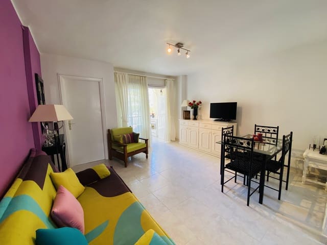 1 sypialnia Apartament na sprzedaż w Playa de las Americas, Arona z basenem garażem - 320 000 € (Ref: 9712416)