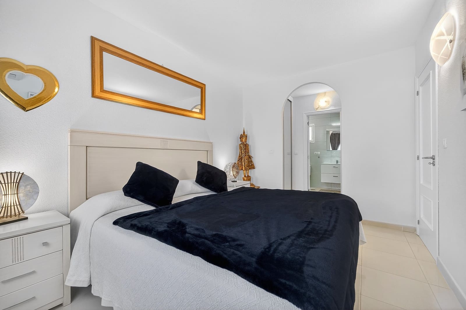 2 chambre Appartement à vendre à Costa Adeje avec piscine garage - 460 000 € (Ref: 9823639)