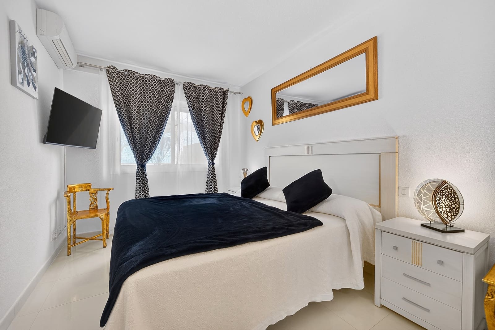 2 chambre Appartement à vendre à Costa Adeje avec piscine garage - 460 000 € (Ref: 9823639)