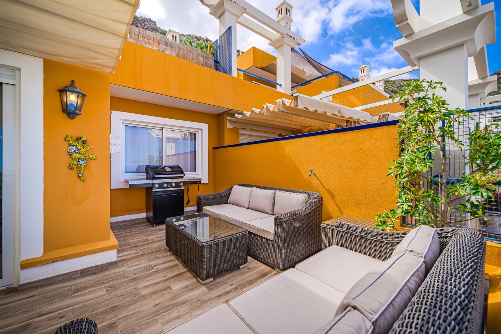 2 chambre Appartement à vendre à Costa Adeje avec piscine garage - 460 000 € (Ref: 9823639)