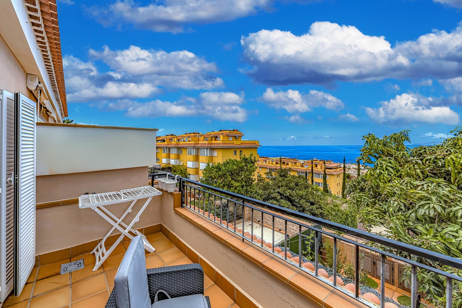 2 bedroom Terraced Villa for sale in Santiago del Teide with pool garage - € 520,000 (Ref: 9944665)