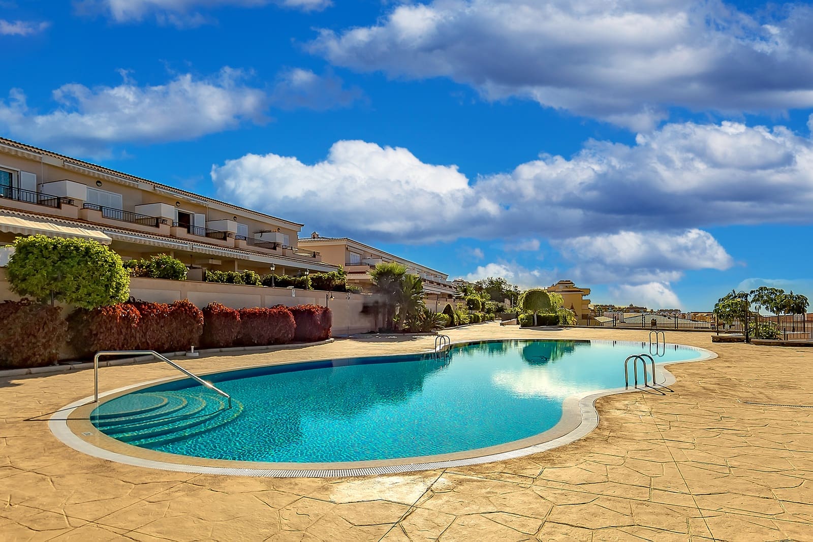 2 bedroom Terraced Villa for sale in Santiago del Teide with pool garage - € 520,000 (Ref: 9944665)
