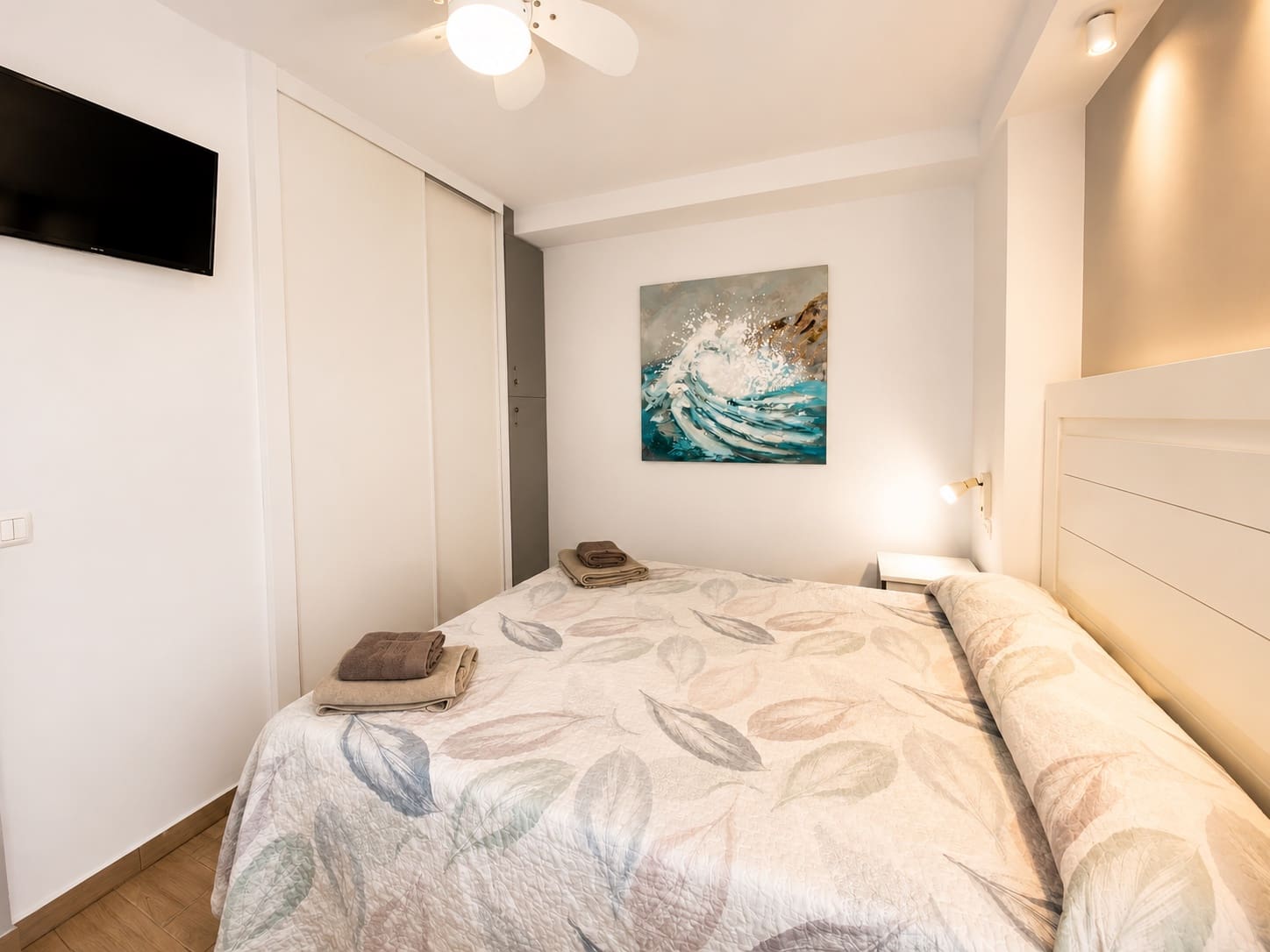 1 soverom Leilighet til salgs i Playa de las Americas med svømmebasseng - € 330 000 (Ref: 9954609)