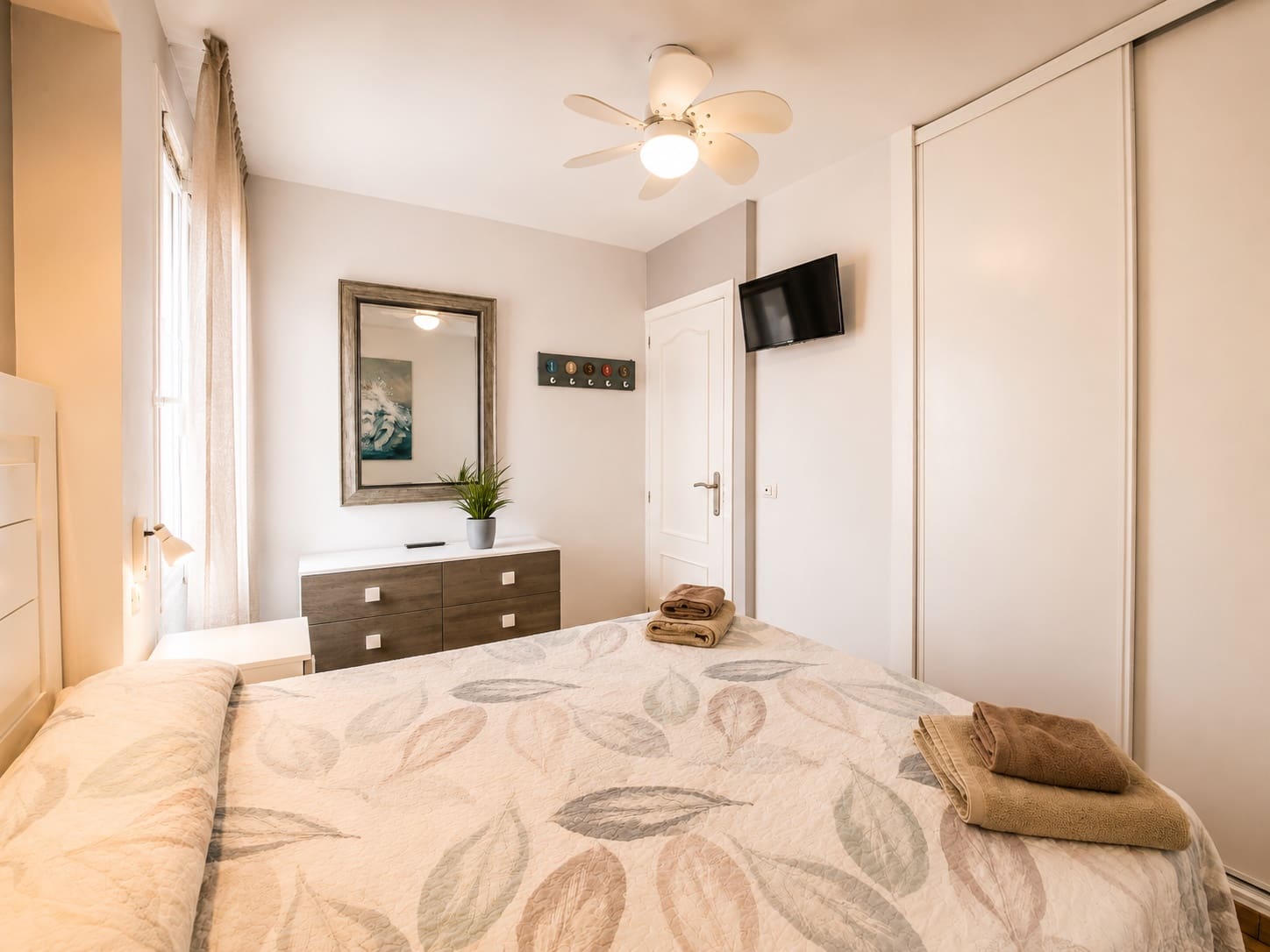 1 soverom Leilighet til salgs i Playa de las Americas med svømmebasseng - € 330 000 (Ref: 9954609)