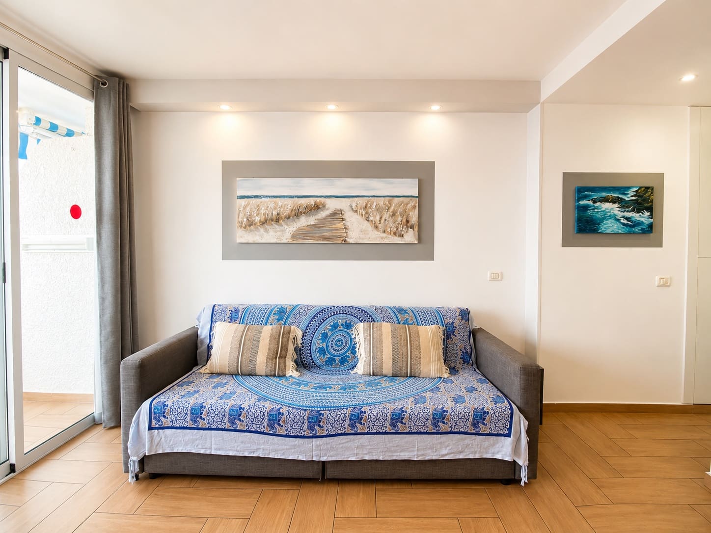 1 soverom Leilighet til salgs i Playa de las Americas med svømmebasseng - € 330 000 (Ref: 9954609)