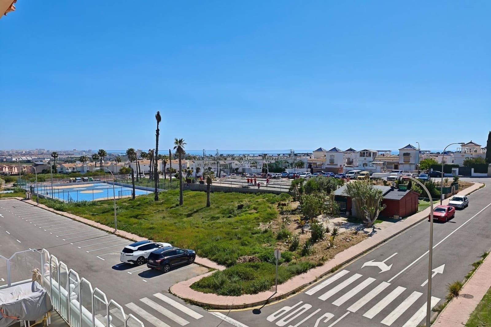 2 soverom Bungalow til salgs i La Siesta med svømmebasseng - € 175 000 (Ref: 10161656)