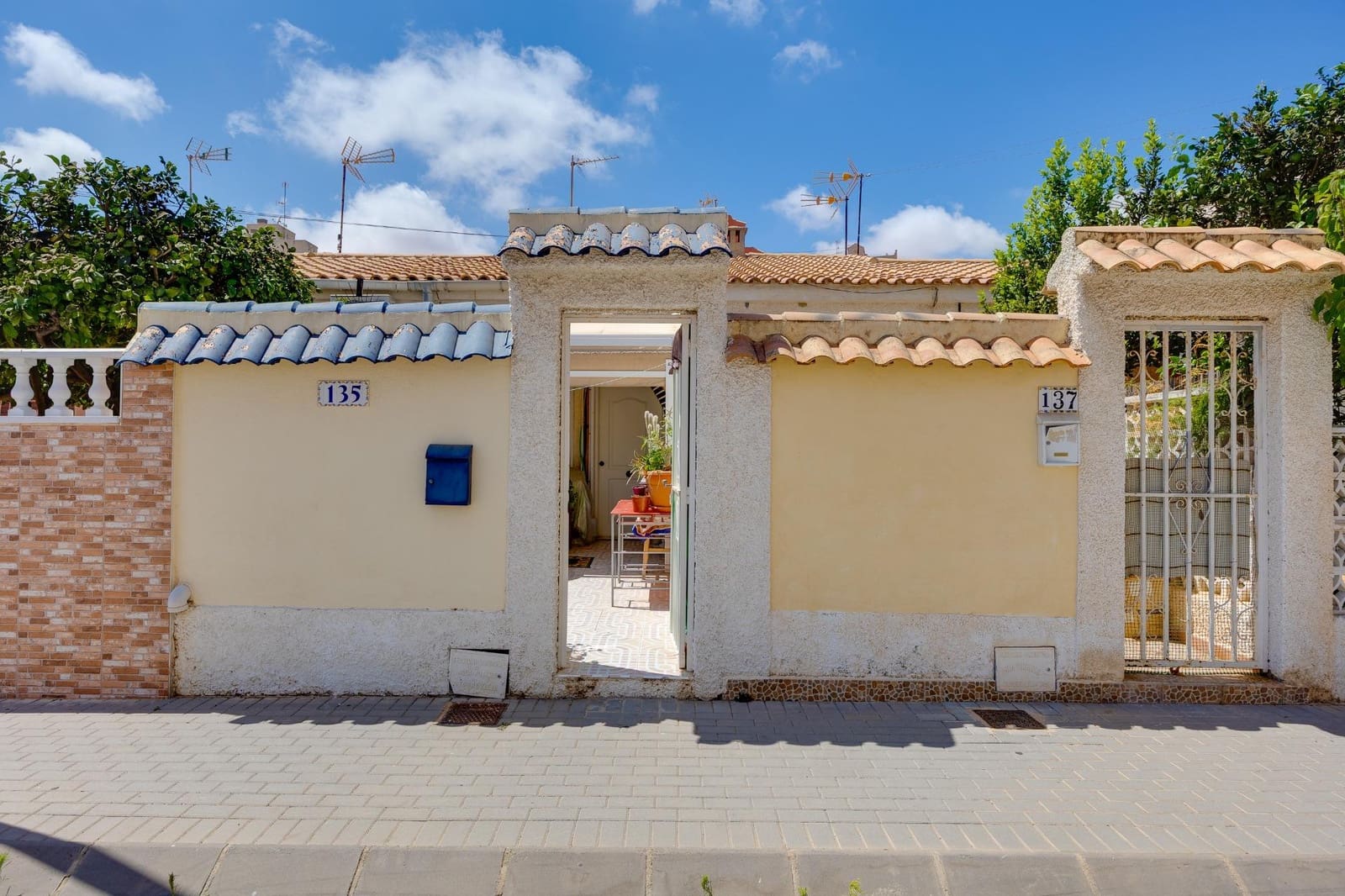 1 soverom Bungalow til salgs i Torrevieja - € 115 000 (Ref: 10161657)