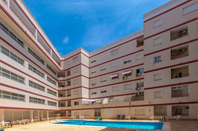 3 quarto Apartamento para venda em Parque de las Naciones, Torrevieja com piscina - 174 900 € (Ref: 10161662)