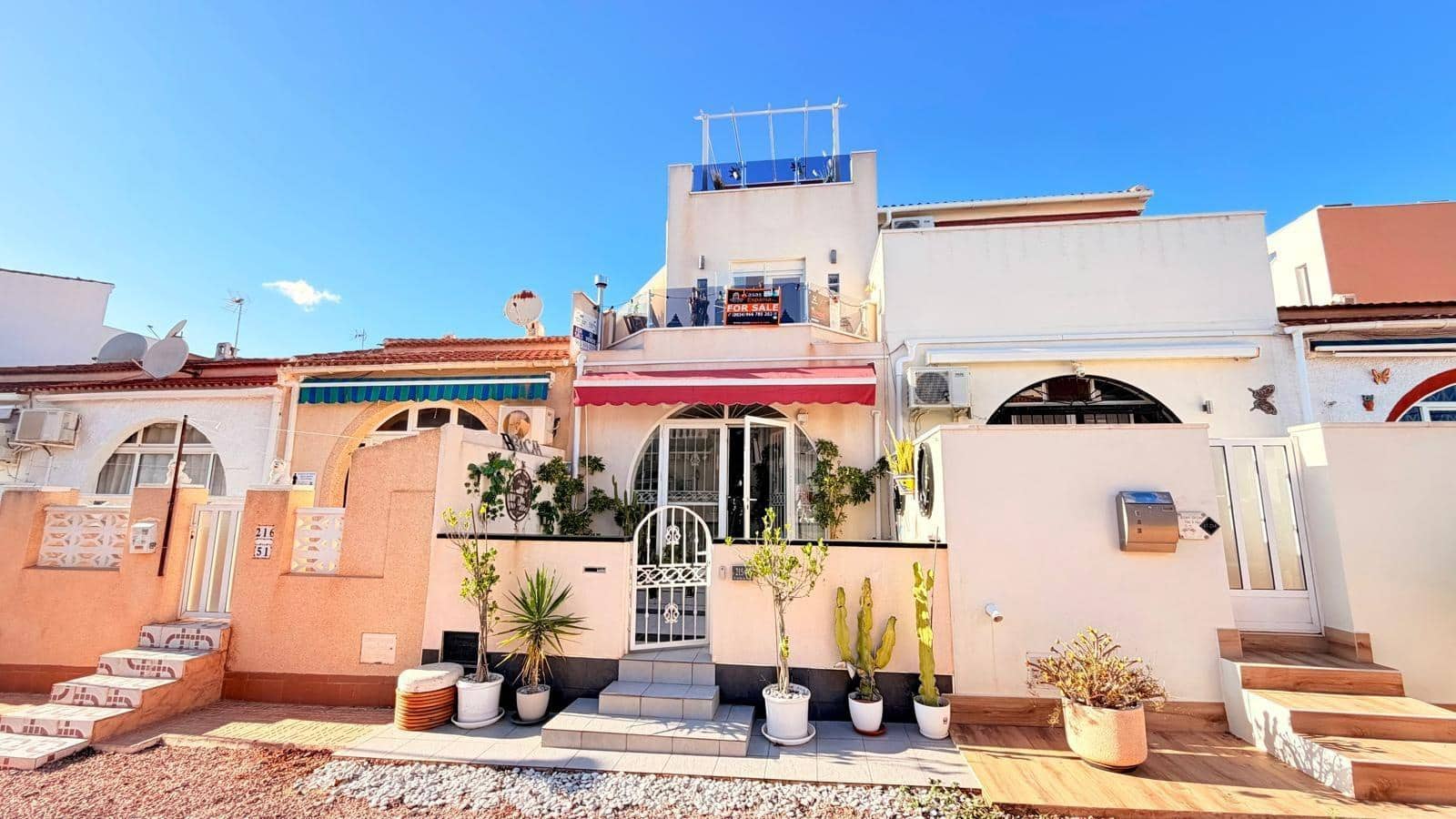 3 soveværelse Lejlighed til salg i Torrevieja - € 169.900 (Ref: 10171888)