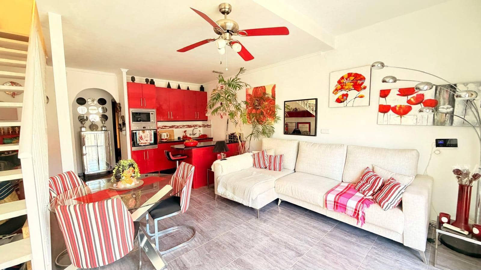 3 soveværelse Lejlighed til salg i Torrevieja - € 169.900 (Ref: 10171888)
