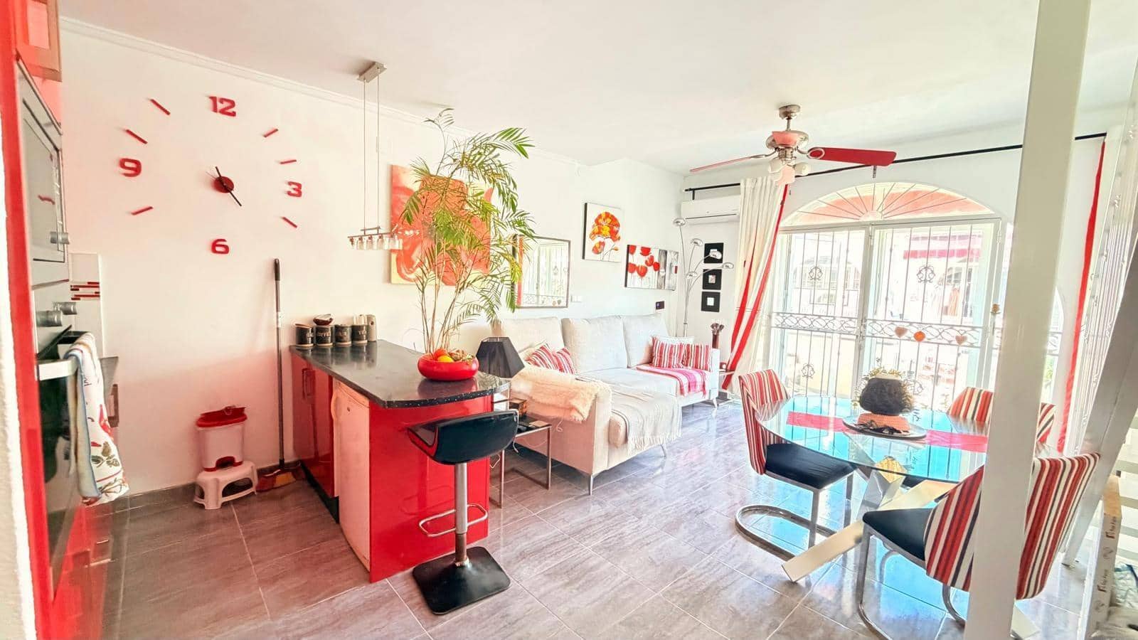 3 soveværelse Lejlighed til salg i Torrevieja - € 169.900 (Ref: 10171888)