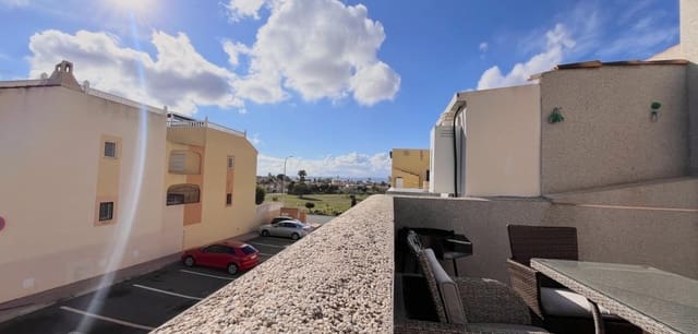 3 soveværelse Semi-Rækkehus til salg i El Chaparral - La Siesta - La Torreta, Torrevieja - € 156.000 (Ref: 9551879)