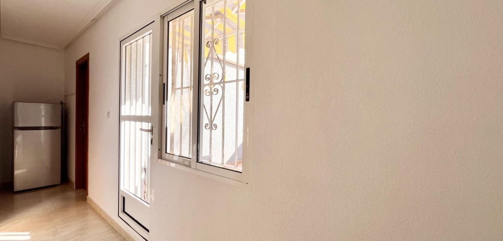 3 soveværelse Semi-Rækkehus til salg i Torrevieja - € 156.000 (Ref: 9551879)