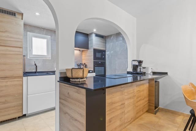 2 makuuhuone Bungalow myytävänä paikassa Los Balcones - 145 000 € (Ref: 9556032)