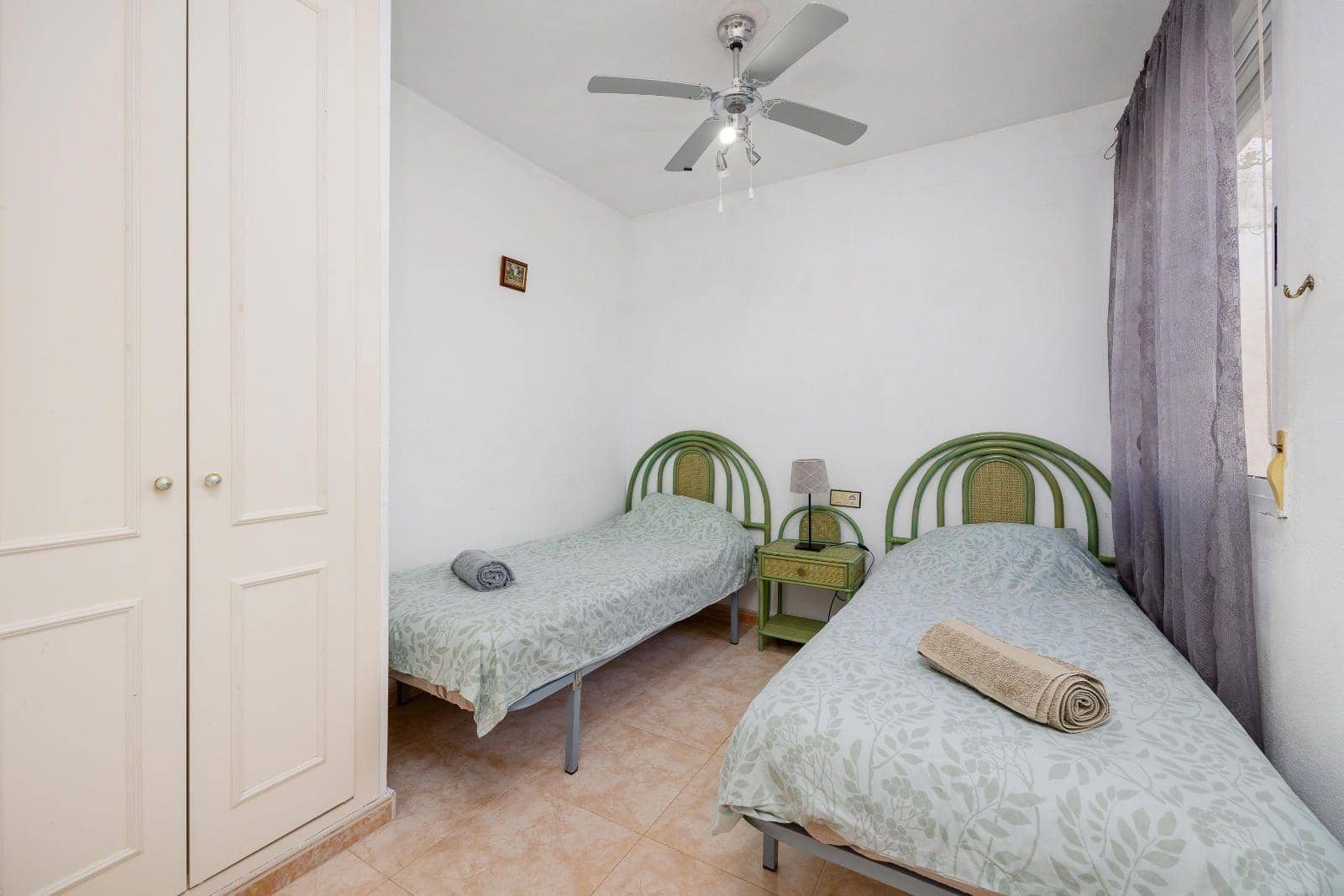 3 quarto Bungalow para venda em Torrevieja com piscina - 144 969 € (Ref: 9556036)