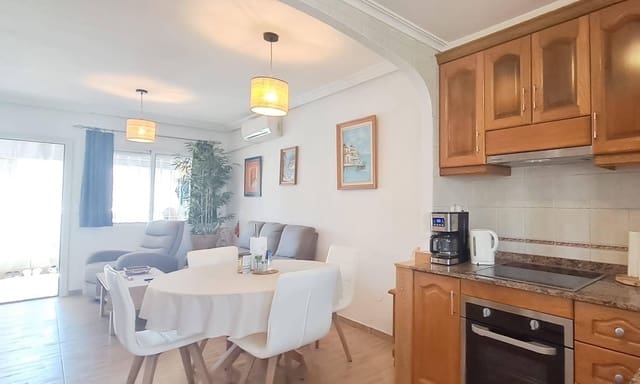 2 chambre Appartement à vendre à Playa de los Locos, Torrevieja avec piscine - 145 000 € (Ref: 9596364)