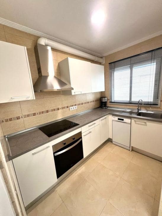 3 slaapkamer Huis te koop in Los Alcazares met zwembad - € 128.500 (Ref: 9596372)