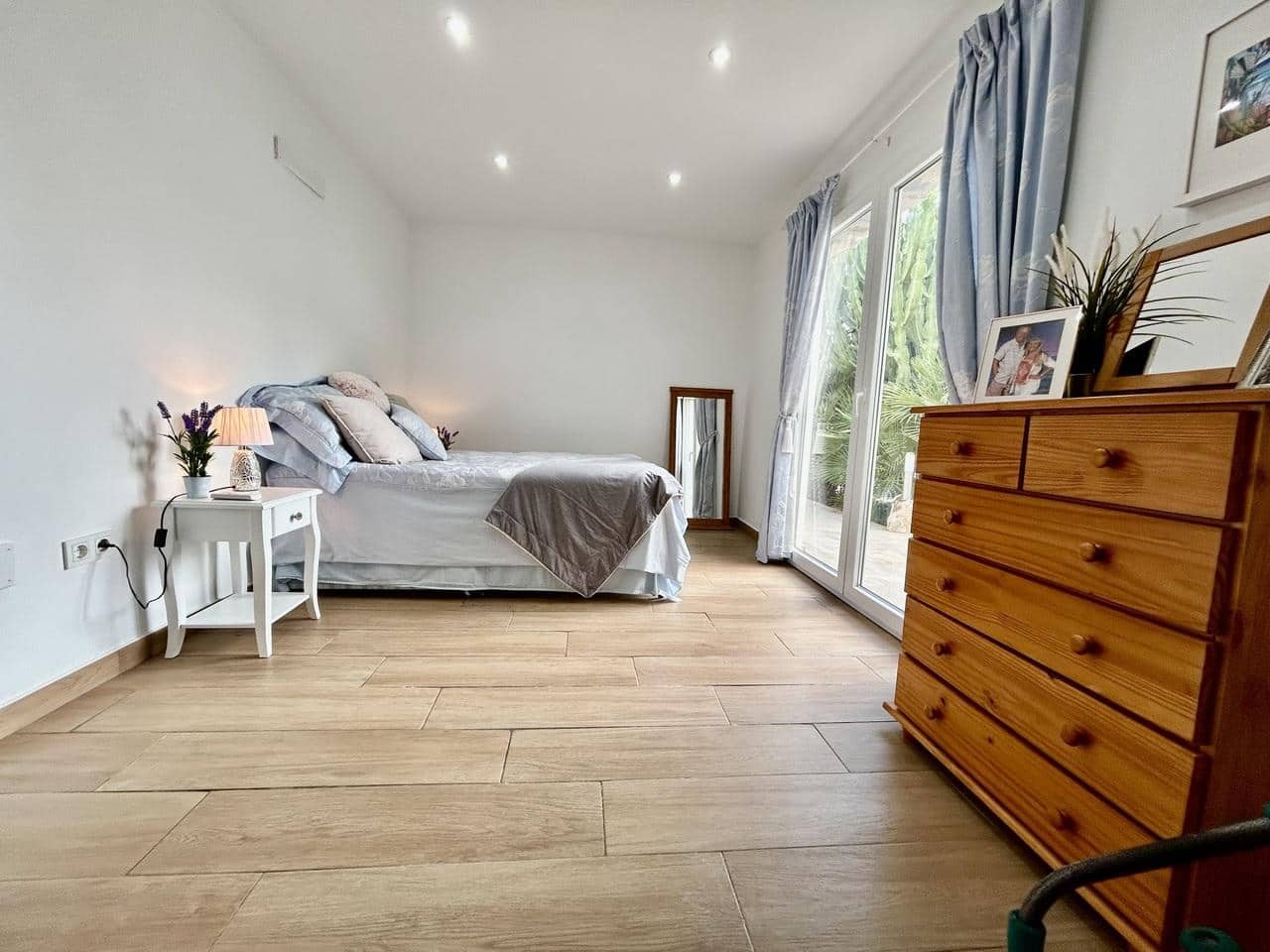 6 soverom Villa til salgs i Cabo Roig med garasje - € 799 000 (Ref: 9682624)