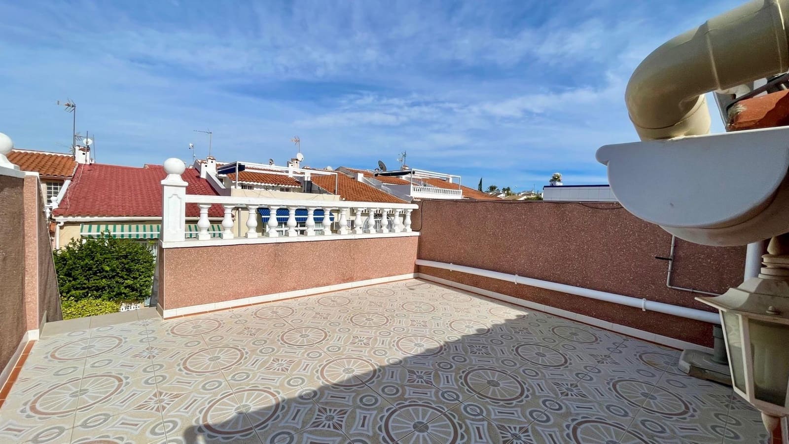 2 bedroom Terraced Villa for sale in Torrevieja - € 138,470 (Ref: 9721851)