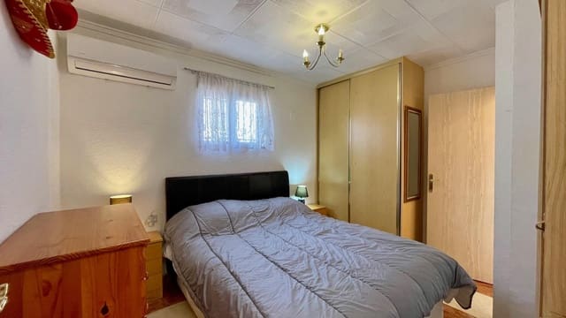 2 slaapkamer Rijtjeshuis te koop in El Chaparral - La Siesta - La Torreta, Torrevieja - € 138.470 (Ref: 9721851)