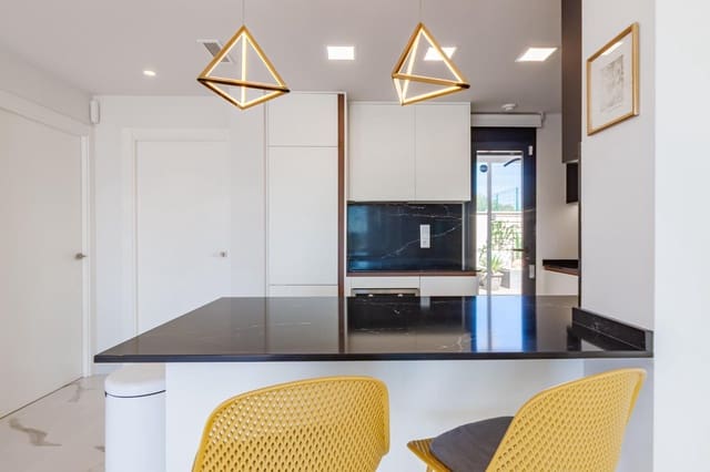 2 Zimmer Apartment zu verkaufen in San Miguel de Salinas mit Pool - 329.900 € (Ref: 9752180)