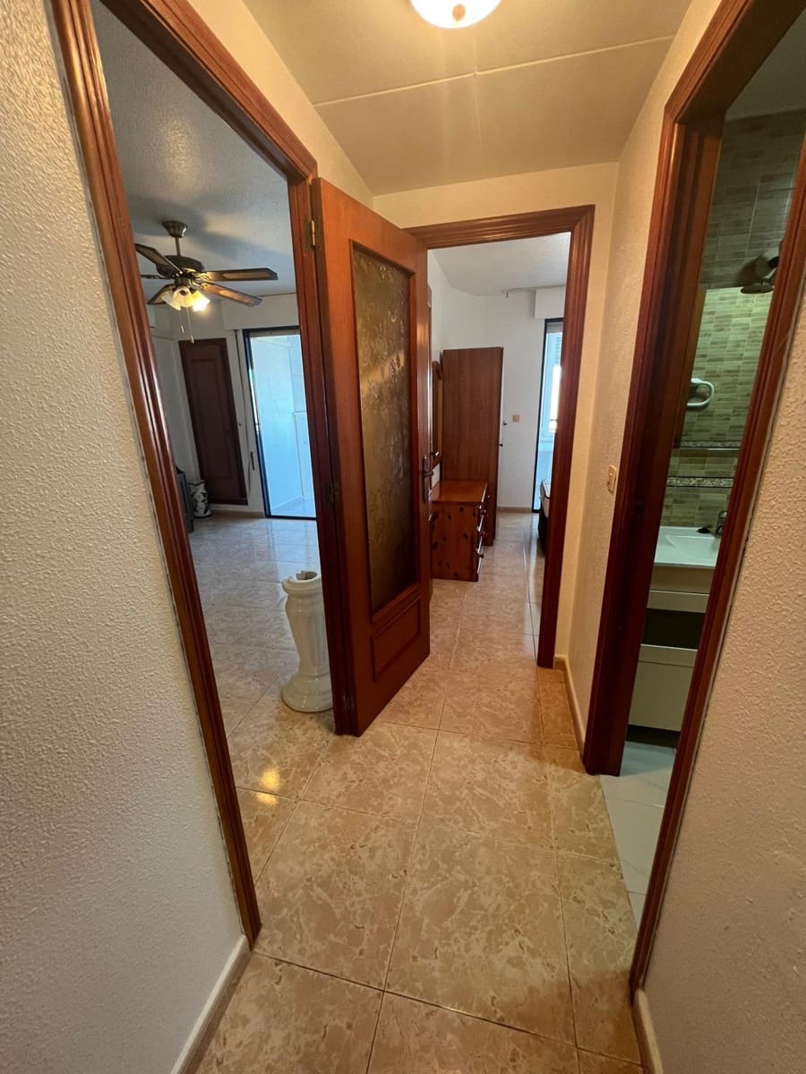 2 bedroom Apartment for sale in Torrevieja - € 137,900 (Ref: 9752183)