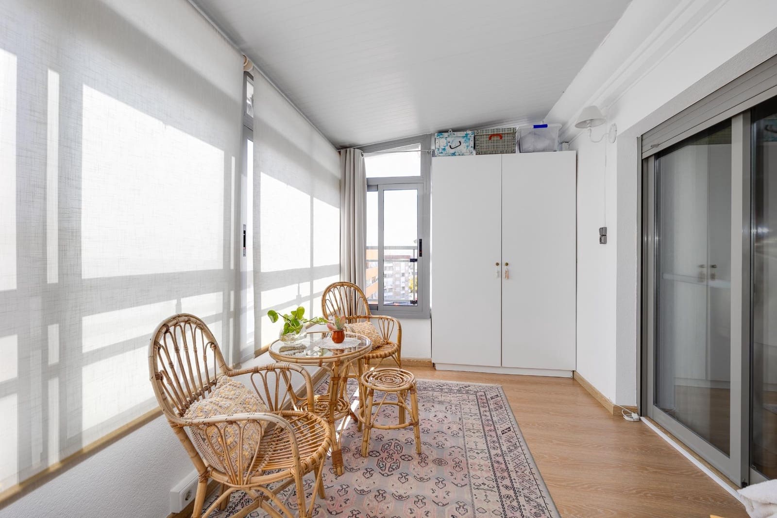 2 bedroom Penthouse for sale in Torrevieja - € 215,000 (Ref: 9752184)