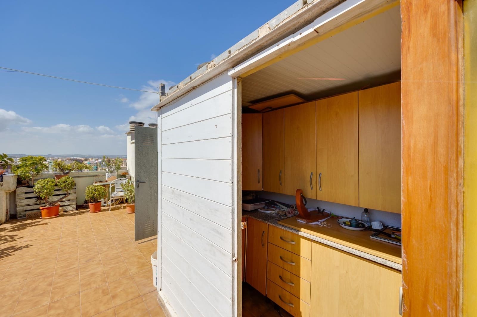 2 bedroom Penthouse for sale in Torrevieja - € 215,000 (Ref: 9752184)