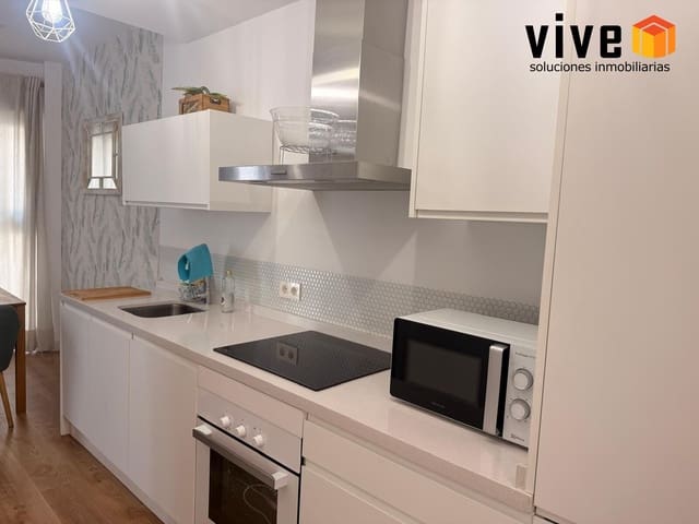 2 bedroom Flat for rent in Seville city with garage - € 950 (Ref: 10015724)