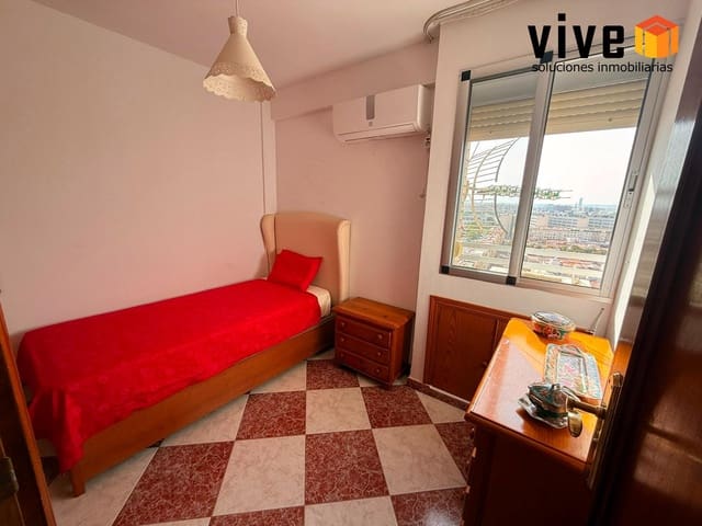 3 makuuhuone Asunto vuokrattavana paikassa Rochelambert, Sevilla kaupunki mukana 
autotalli - 1 050 € (Ref: 10030691)